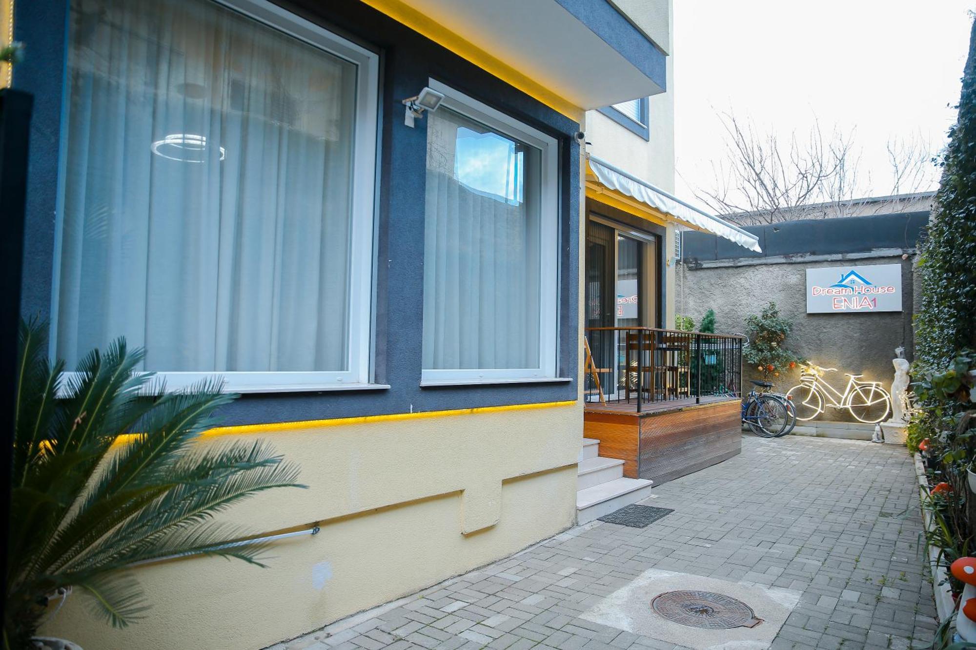 Dream House Enia 1 Apartment Shkoder Bagian luar foto