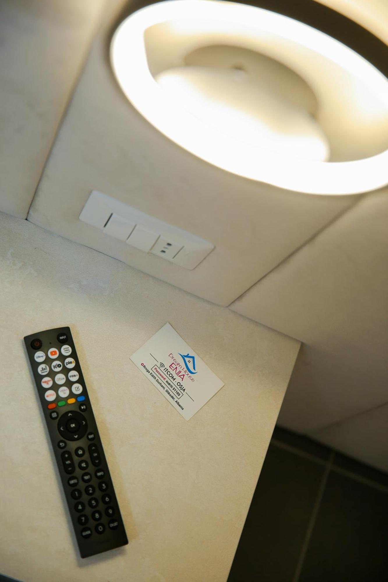 Dream House Enia 1 Apartment Shkoder Bagian luar foto