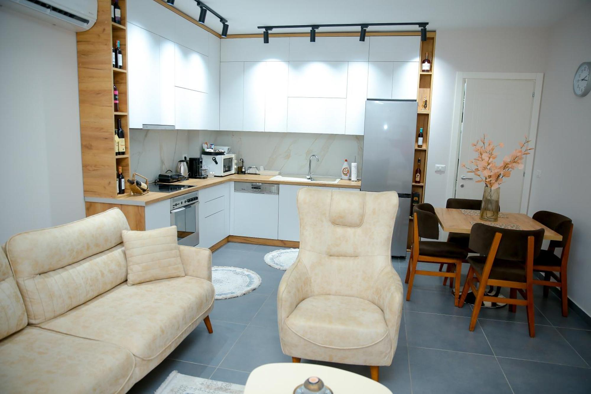 Dream House Enia 1 Apartment Shkoder Bagian luar foto