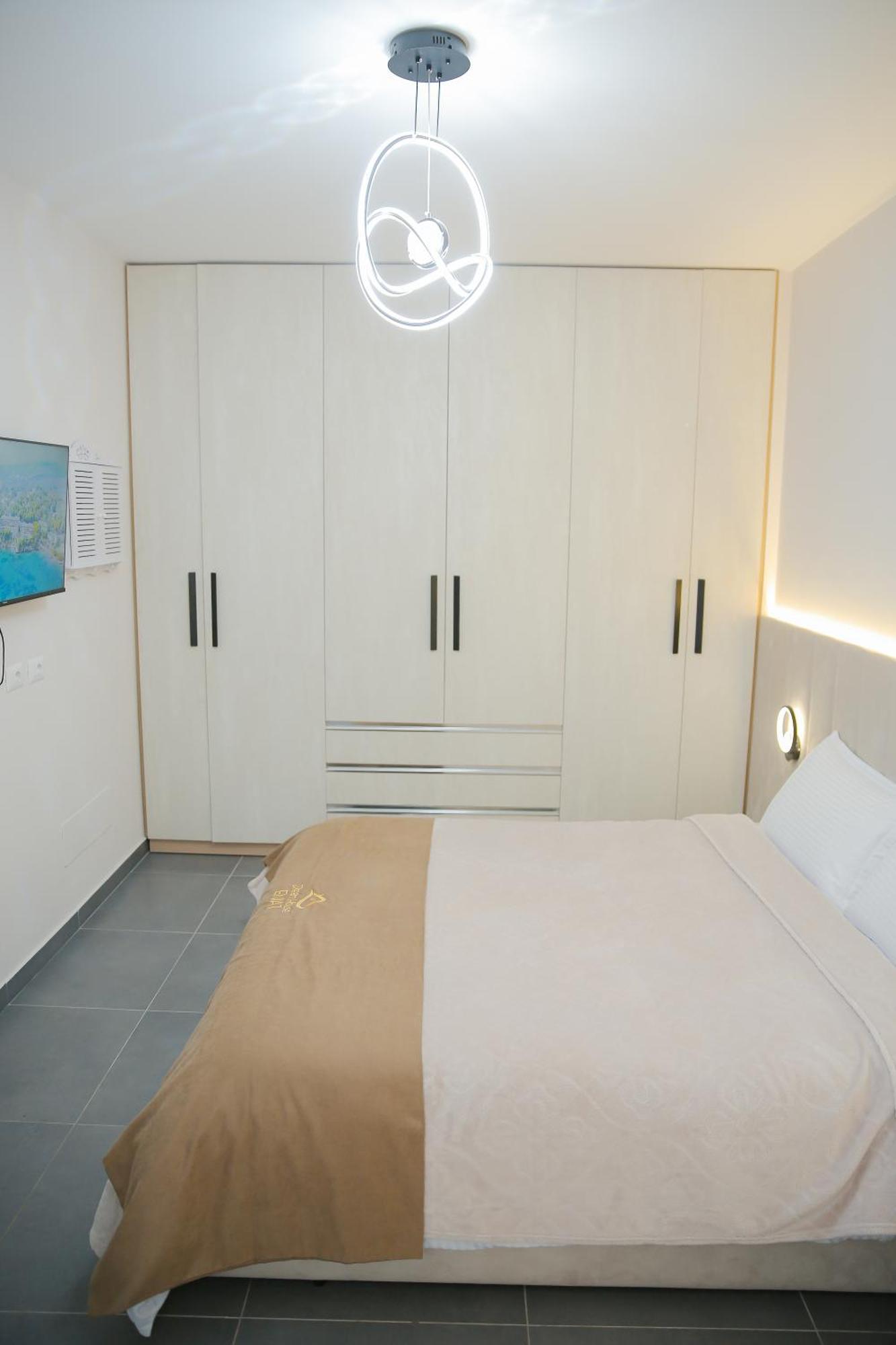 Dream House Enia 1 Apartment Shkoder Bagian luar foto